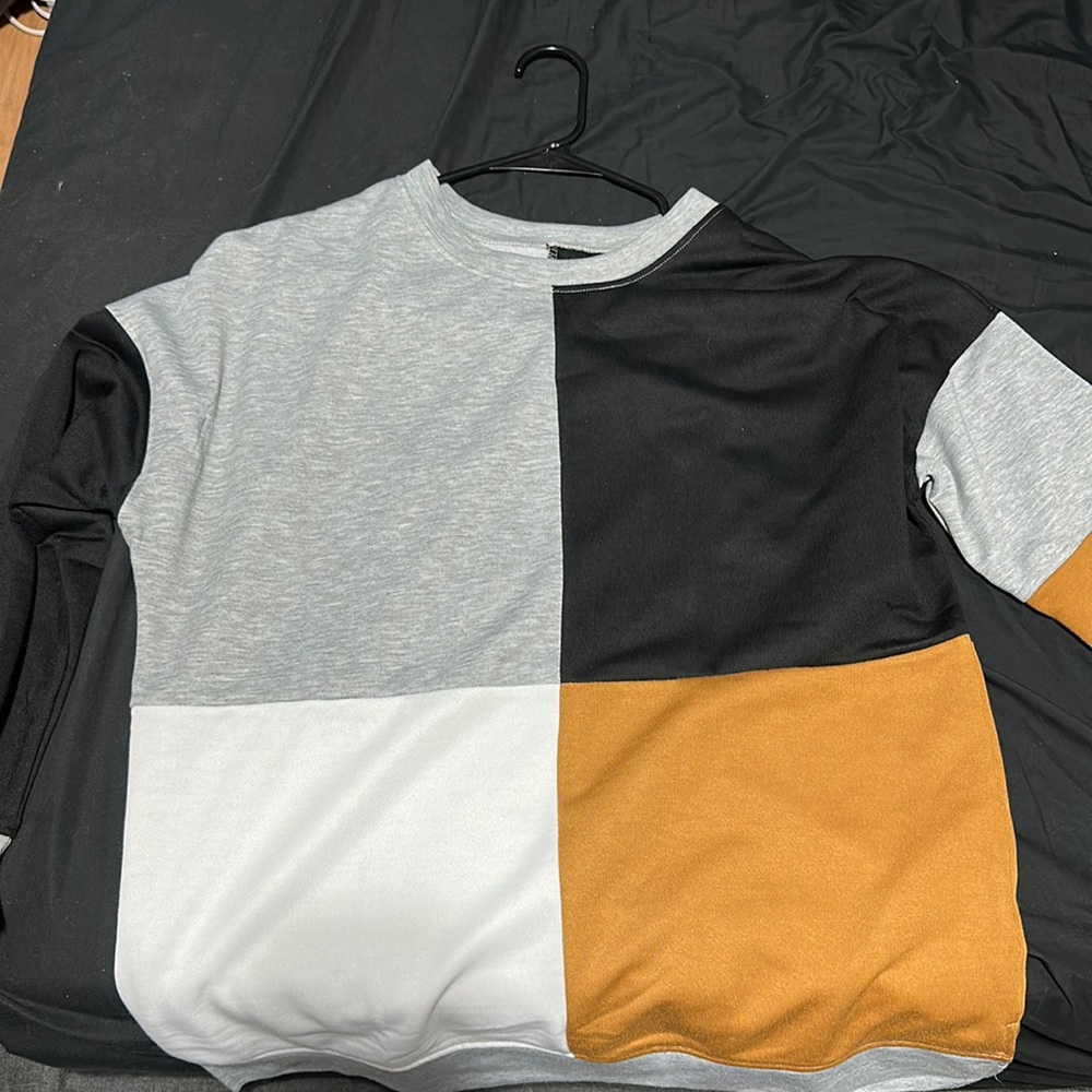 L crewneck neutral colored sweater